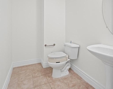 414 Water Street - Photo Thumbnail 30