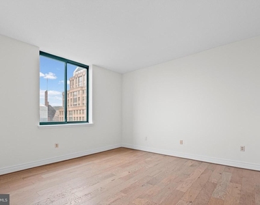 414 Water Street - Photo Thumbnail 22