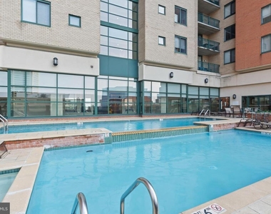 414 Water Street - Photo Thumbnail 35