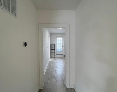 4321 Sheldon Avenue - Photo Thumbnail 3