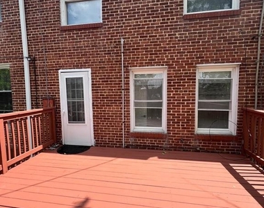 4321 Sheldon Avenue - Photo Thumbnail 11