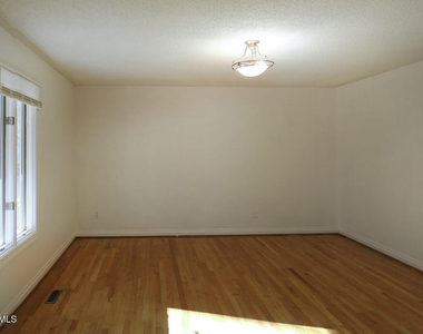 8847 Nc Hwy 751 - Photo Thumbnail 7