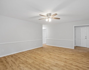 158 Kay Lane - Photo Thumbnail 5