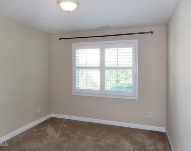 337 Rose Walk Lane - Photo Thumbnail 12