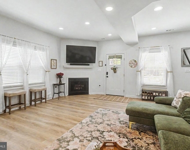 1329 Bethlehem Avenue - Photo Thumbnail 8