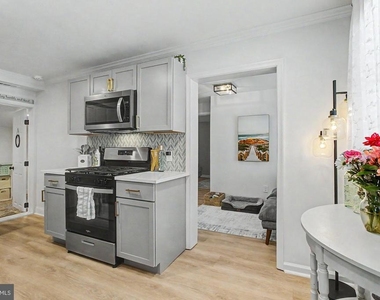 1329 Bethlehem Avenue - Photo Thumbnail 14