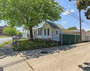 1329 Bethlehem Avenue - Photo Thumbnail 2