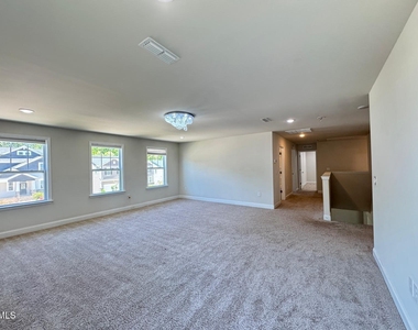 229 Karlov Road - Photo Thumbnail 11