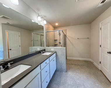 229 Karlov Road - Photo Thumbnail 15