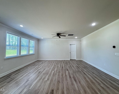 229 Karlov Road - Photo Thumbnail 7