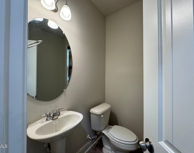 229 Karlov Road - Photo Thumbnail 27