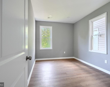 3534 Poole Street - Photo Thumbnail 20