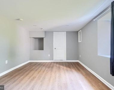 3534 Poole Street - Photo Thumbnail 15