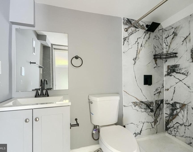3534 Poole Street - Photo Thumbnail 5