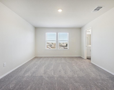 91 Pacific Loon St - Photo Thumbnail 5