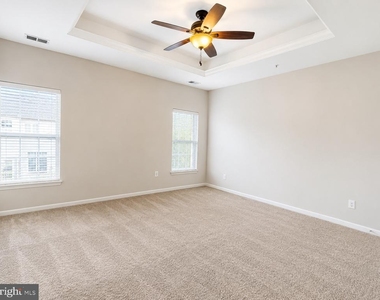 1743 Theale Way - Photo Thumbnail 18