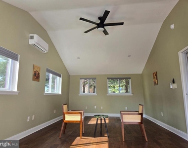 3300 Mount Airy Court - Photo Thumbnail 4