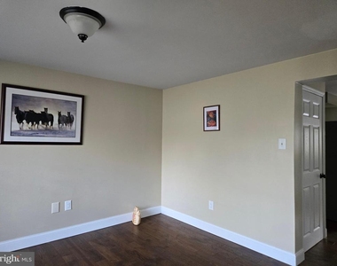 3300 Mount Airy Court - Photo Thumbnail 14