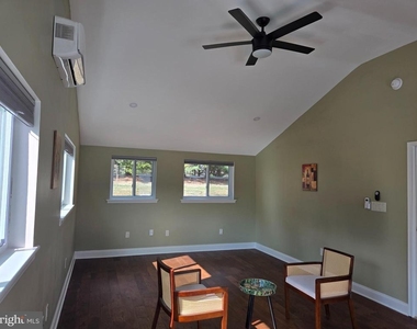 3300 Mount Airy Court - Photo Thumbnail 5