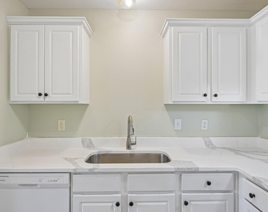 278 S Raleigh Street - Photo Thumbnail 10