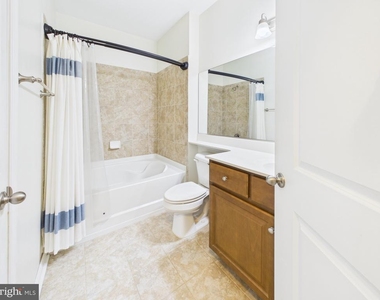 3527 Piney Woods Place - Photo Thumbnail 25