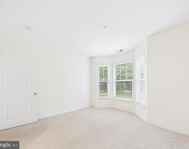 3527 Piney Woods Place - Photo Thumbnail 13
