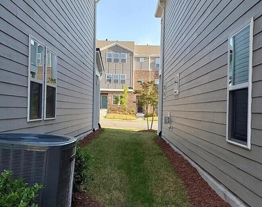 4227 Mahal Avenue - Photo Thumbnail 49