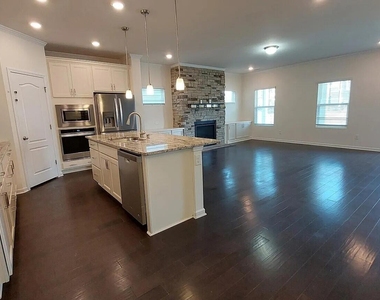 4227 Mahal Avenue - Photo Thumbnail 8