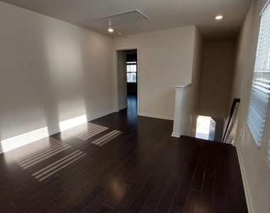 4227 Mahal Avenue - Photo Thumbnail 24