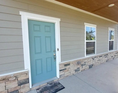 4227 Mahal Avenue - Photo Thumbnail 4