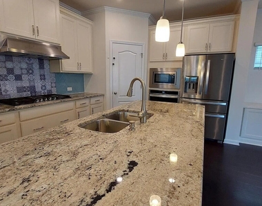 4227 Mahal Avenue - Photo Thumbnail 12