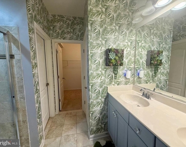 33339 Lone Cedar Landing - Photo Thumbnail 8