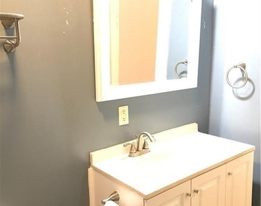 510 Harvey St - Photo Thumbnail 15