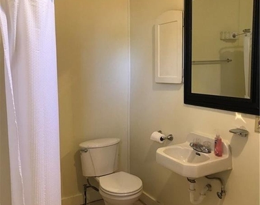510 Harvey St - Photo Thumbnail 24