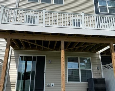 534 Rosemary Circle - Photo Thumbnail 18