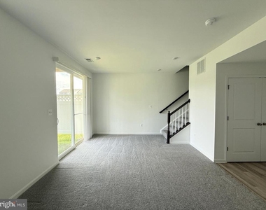 534 Rosemary Circle - Photo Thumbnail 16