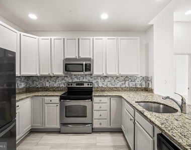 530 Harlan Boulevard - Photo Thumbnail 7