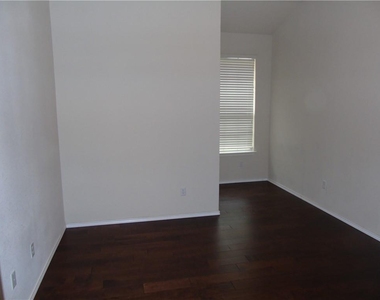 16100 S Great Oaks Dr - Photo Thumbnail 13