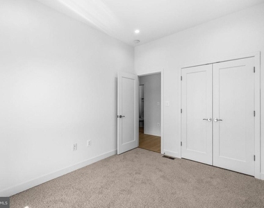 2532 Elvans Road Se - Photo Thumbnail 38