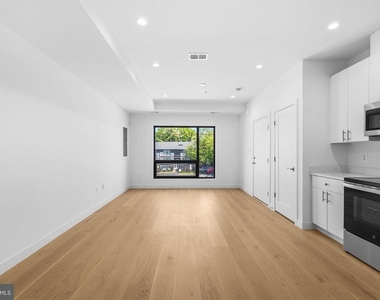 2532 Elvans Road Se - Photo Thumbnail 1