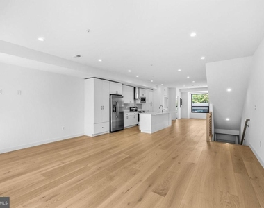 2532 Elvans Road Se - Photo Thumbnail 21
