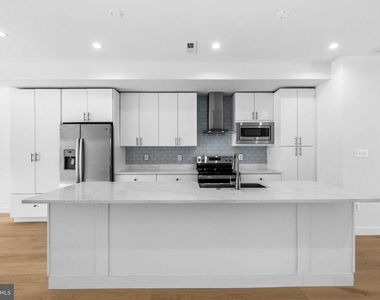2532 Elvans Road Se - Photo Thumbnail 25