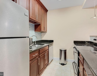 4301 Massachusetts Avenue Nw - Photo Thumbnail 2