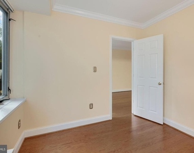 4301 Massachusetts Avenue Nw - Photo Thumbnail 7