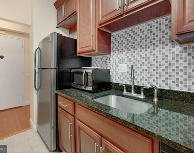 4301 Massachusetts Avenue Nw - Photo Thumbnail 1