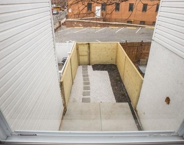 702 19th Street Ne - Photo Thumbnail 36