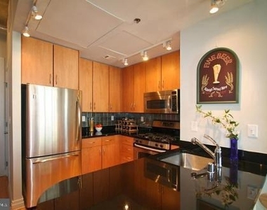 301 Massachusetts Ave Nw - Photo Thumbnail 2
