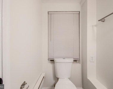 104 15th Street Se - Photo Thumbnail 16