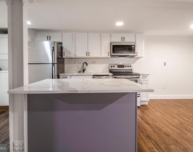 104 15th Street Se - Photo Thumbnail 10