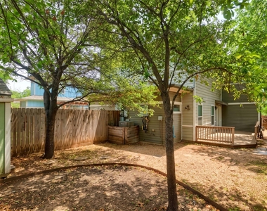 3202 Merrie Lynn Ave - Photo Thumbnail 27